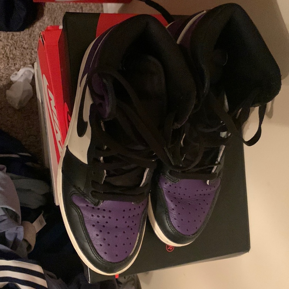 Nike purple air Jordan